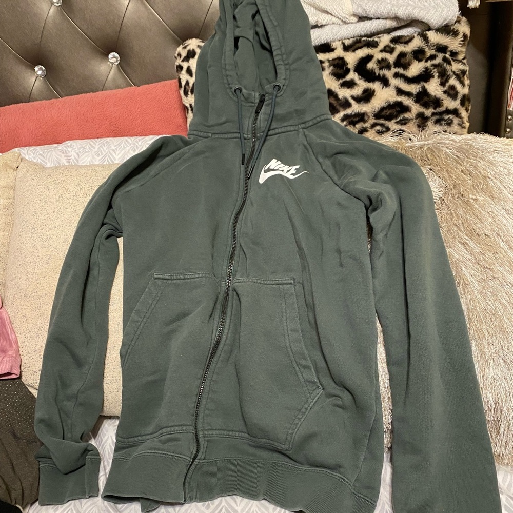 Nike zip up jacket